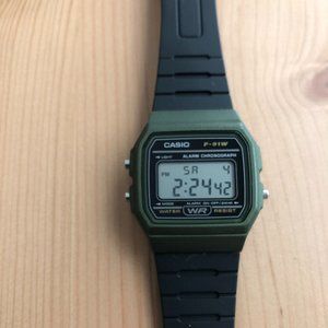 Casio F-91W watch